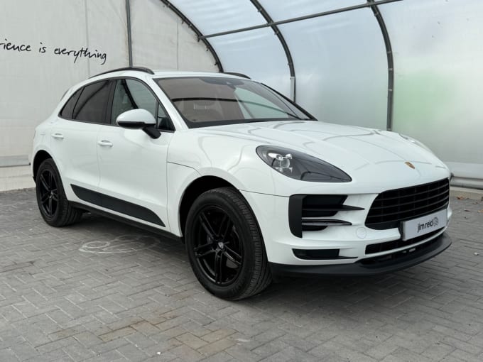 2020 Porsche Macan
