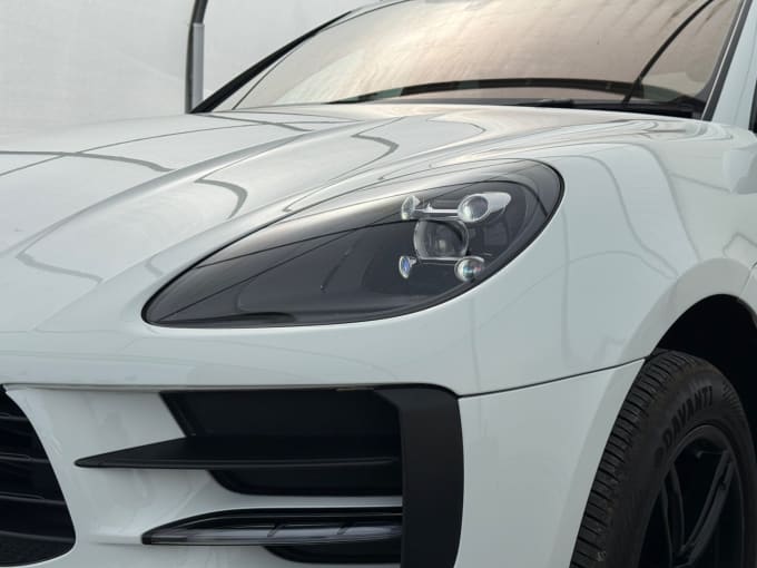 2020 Porsche Macan