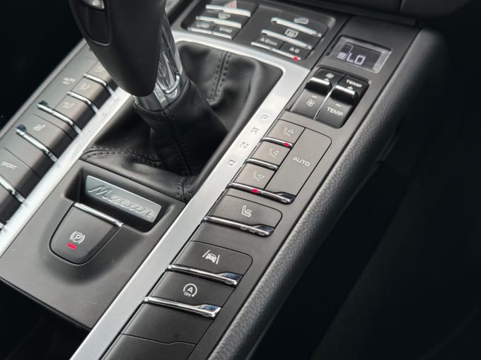 2020 Porsche Macan