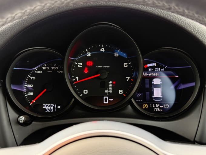 2020 Porsche Macan