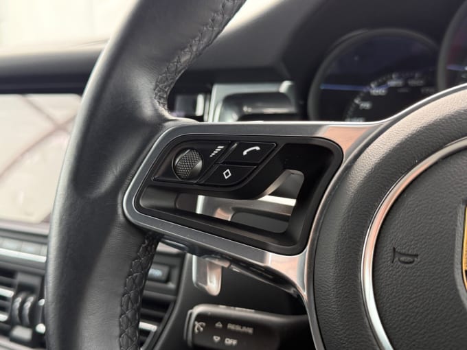2020 Porsche Macan