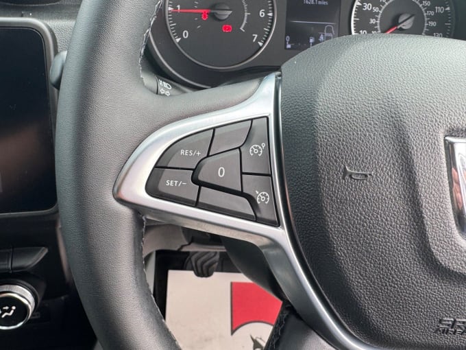 2022 Dacia Duster