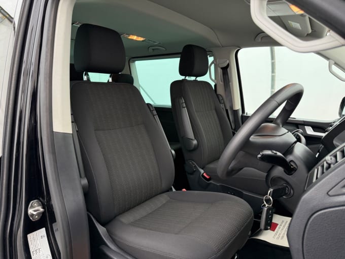 2019 Volkswagen Transporter Shuttle