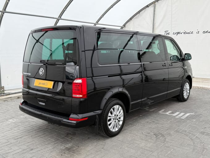 2019 Volkswagen Transporter Shuttle