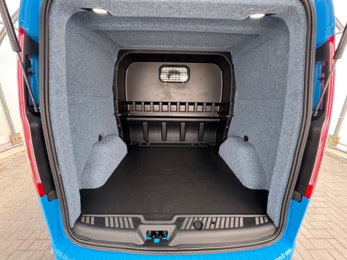 2021 Ford Transit Custom