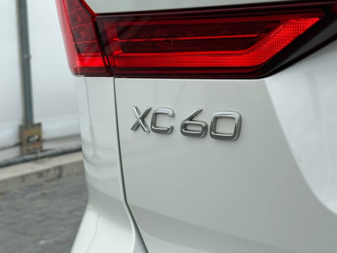 2022 Volvo Xc60