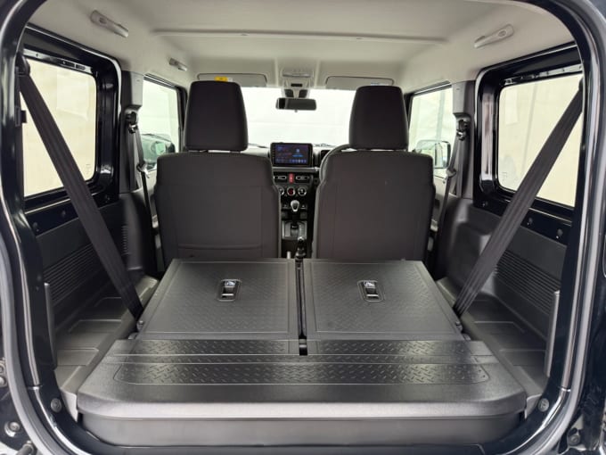 2025 Suzuki Jimny