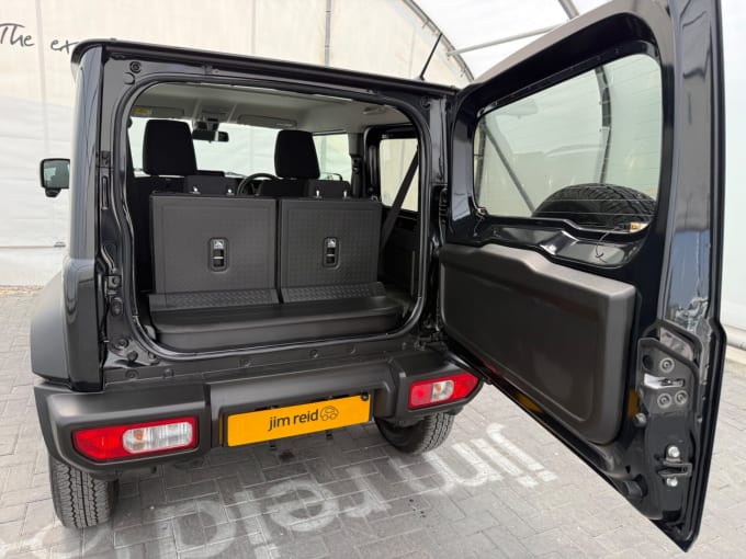 2025 Suzuki Jimny