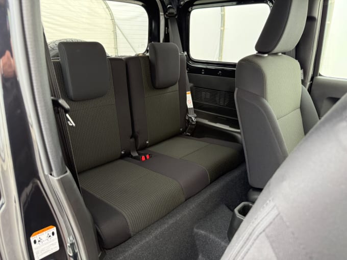 2025 Suzuki Jimny
