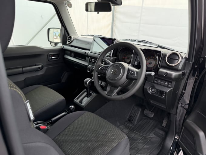 2025 Suzuki Jimny