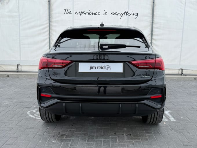 2023 Audi Q3