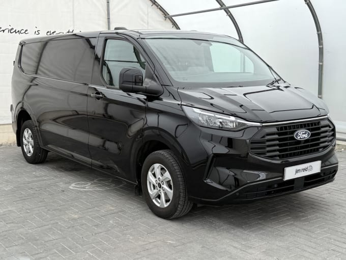 2024 Ford Transit Custom