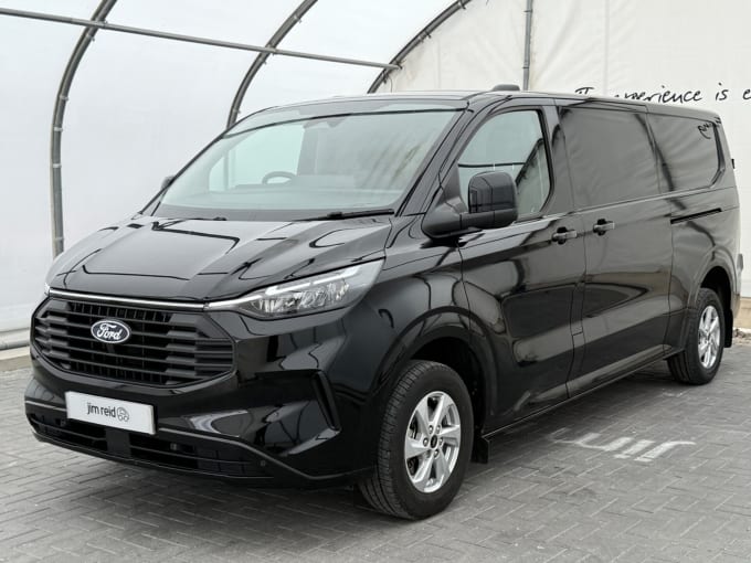 2024 Ford Transit Custom