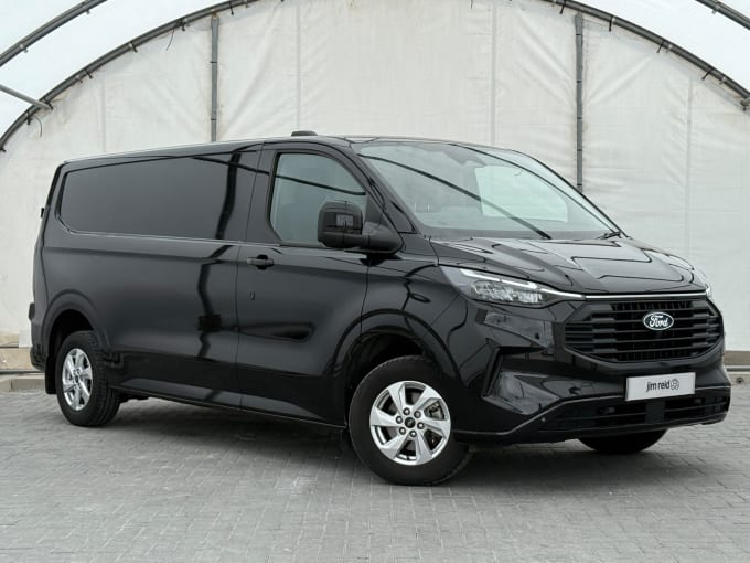2024 Ford Transit Custom