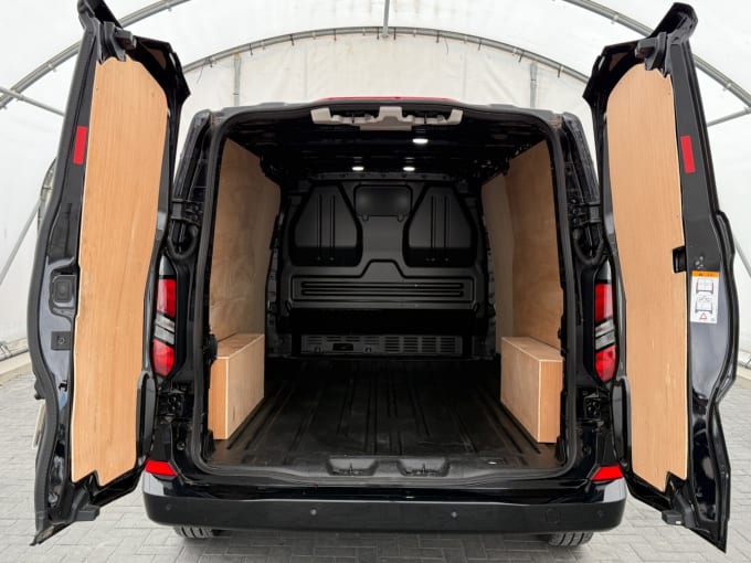 2024 Ford Transit Custom