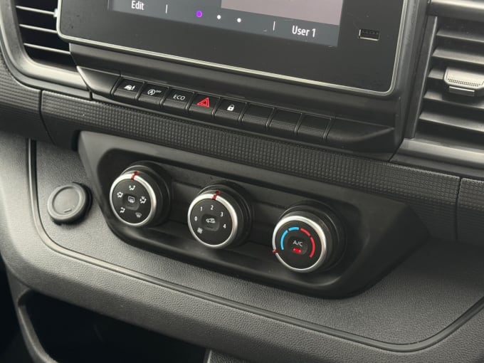 2023 Renault Trafic