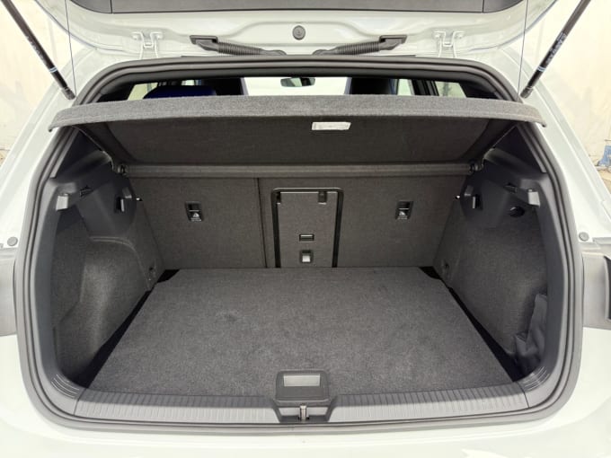 2024 Volkswagen Golf