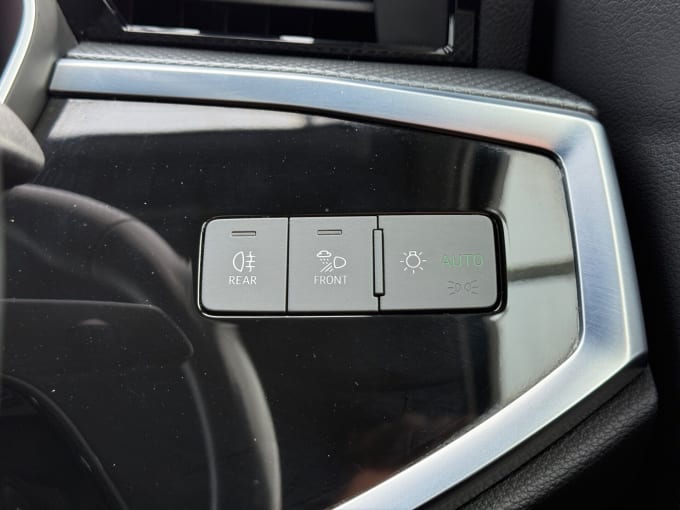 2021 Audi Q3
