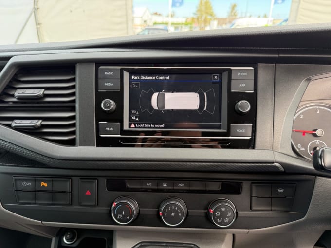 2022 Volkswagen Transporter