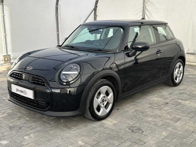2024 Mini Hatch
