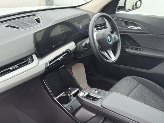 2024 BMW X1
