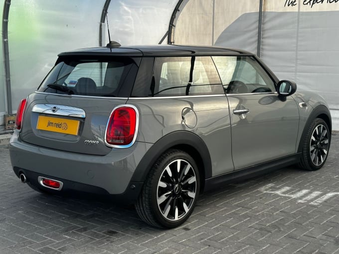 2019 Mini Hatch