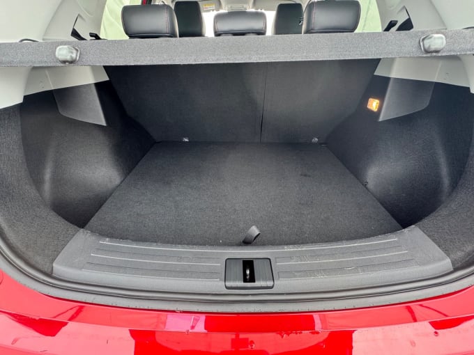 2024 Mg Zs