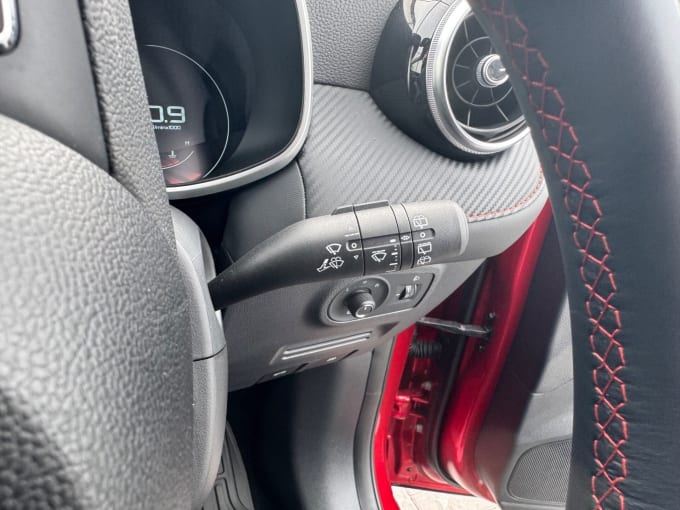 2024 Mg Zs