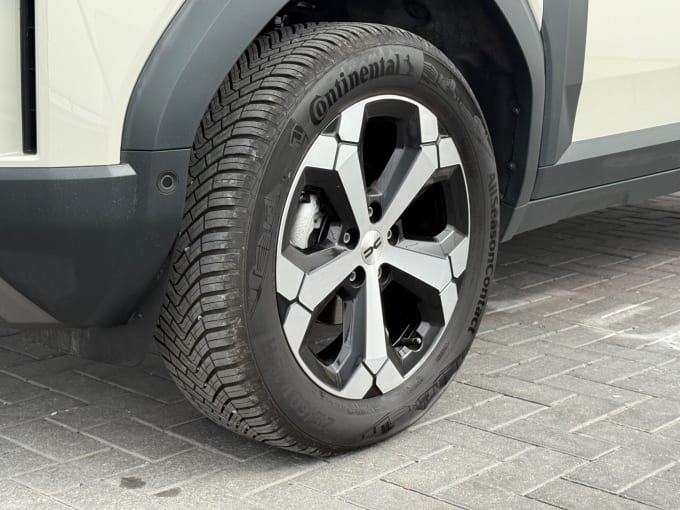 2024 Dacia Duster