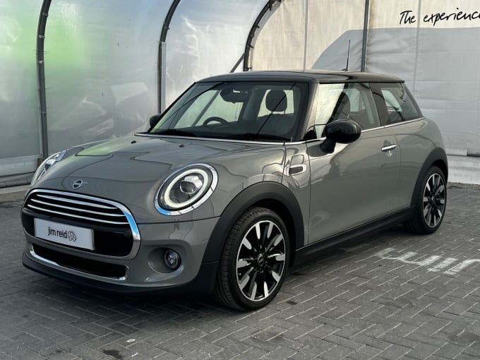 2019 Mini Hatch