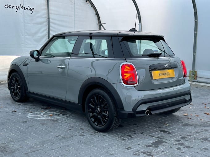 2021 Mini Hatch