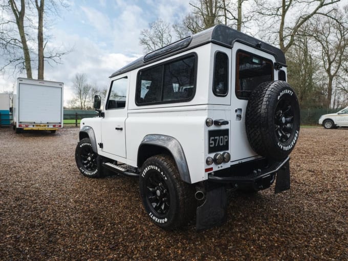 2015 Land Rover Defender 90