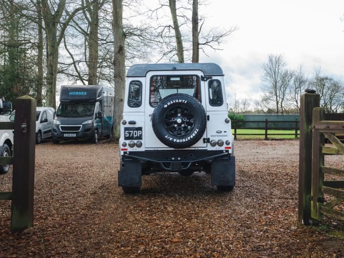 2015 Land Rover Defender 90