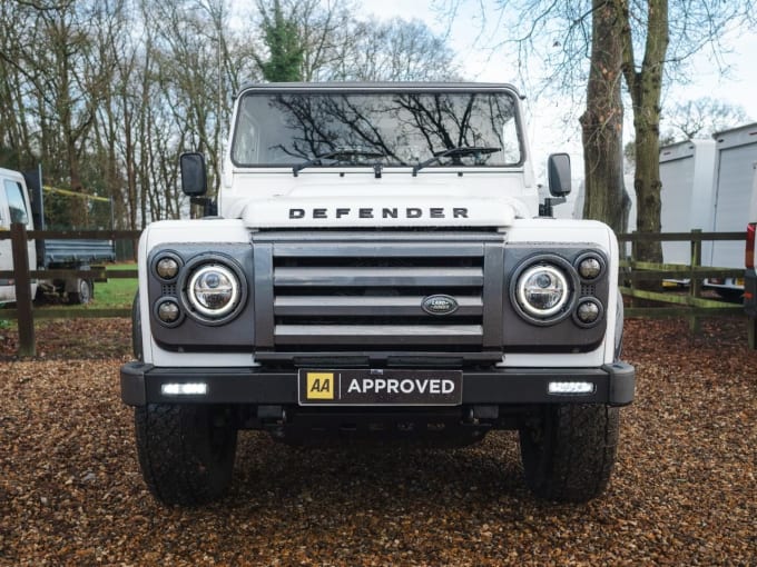 2015 Land Rover Defender 90