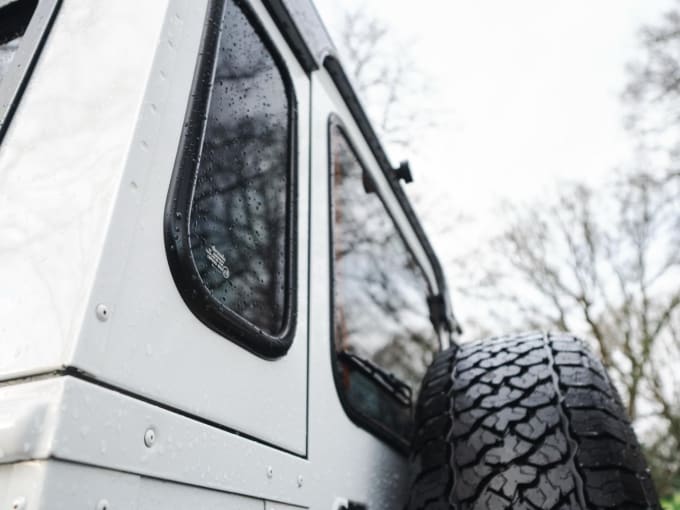 2015 Land Rover Defender 90