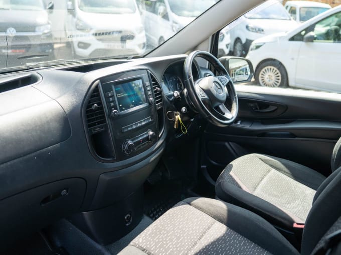 2025 Mercedes-benz Vito
