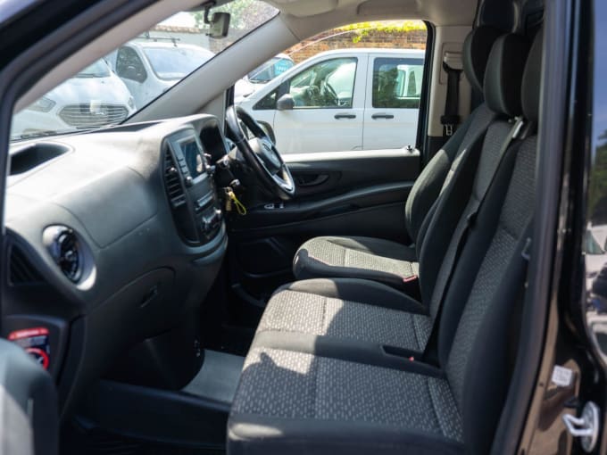 2025 Mercedes-benz Vito
