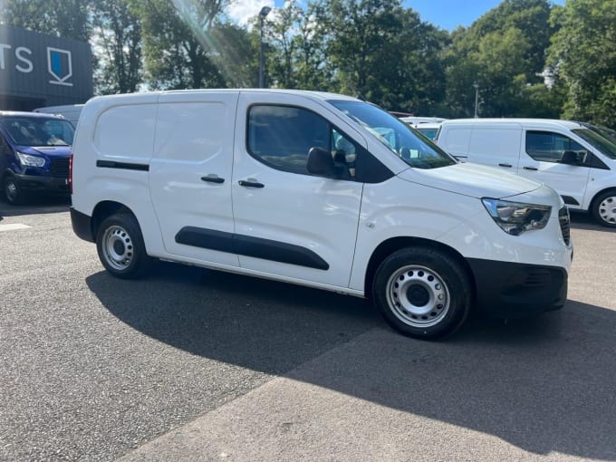 2024 Vauxhall Combo