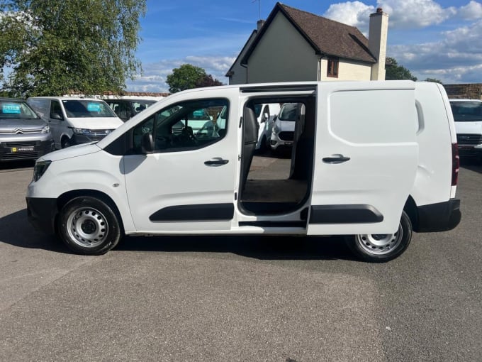 2024 Vauxhall Combo