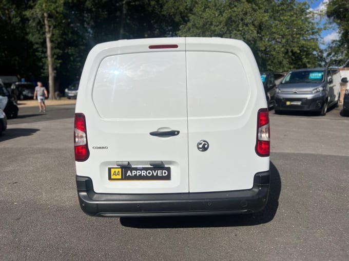 2024 Vauxhall Combo