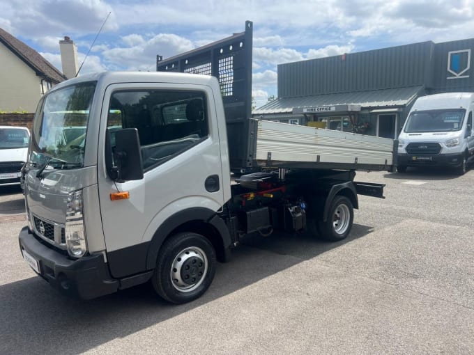 2025 Nissan Nt400 Cabstar