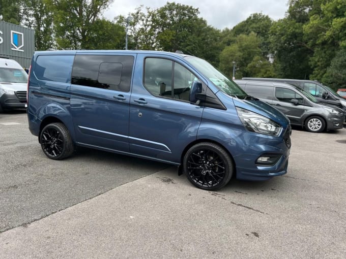 2024 Ford Transit Custom