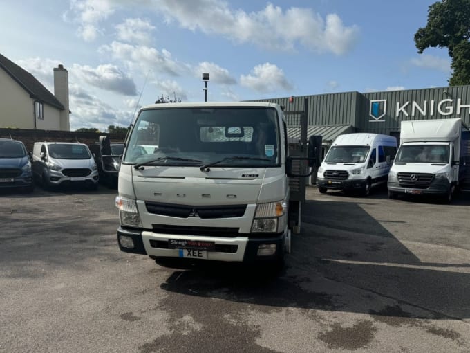 2025 Mitsubishi Fuso Canter