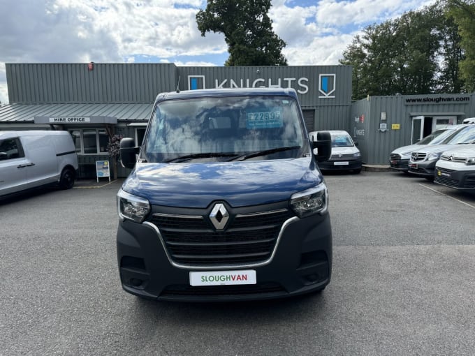 2024 Renault Master