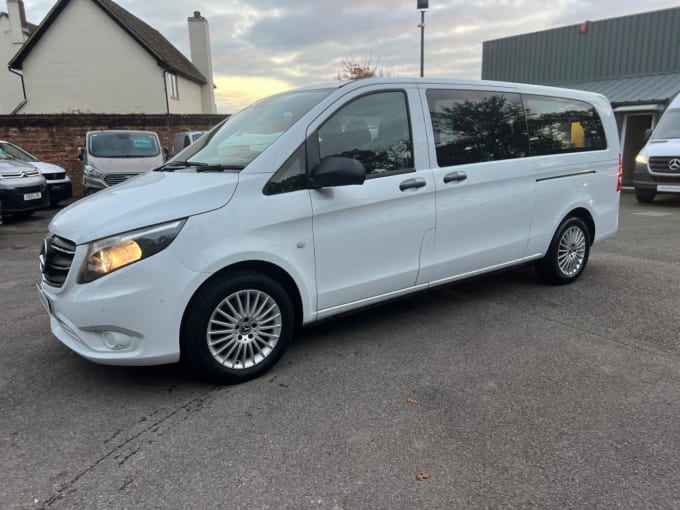 2025 Mercedes-benz Vito