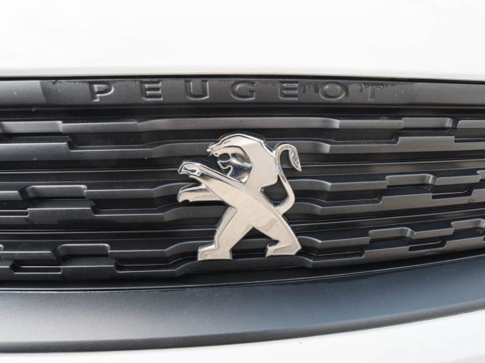 2025 Peugeot Partner