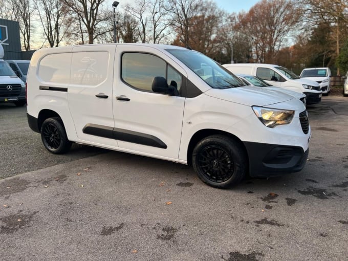 2025 Vauxhall Combo