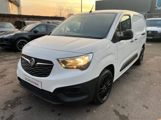 2025 Vauxhall Combo