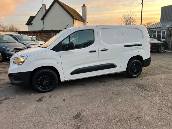 2025 Vauxhall Combo