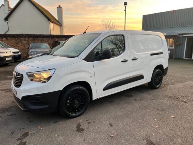 2025 Vauxhall Combo